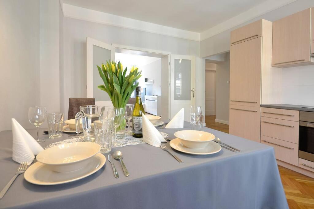 Z Apartment On Town Hall - Rynek Ratusz - 2 Rooms Wrocław Zewnętrze zdjęcie