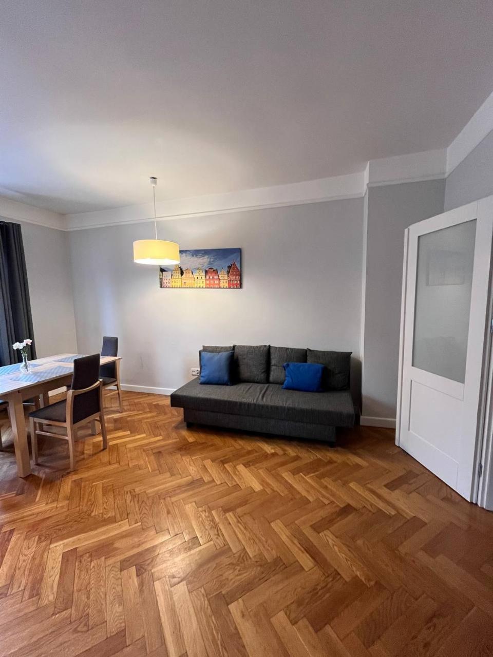 Z Apartment On Town Hall - Rynek Ratusz - 2 Rooms Wrocław Zewnętrze zdjęcie